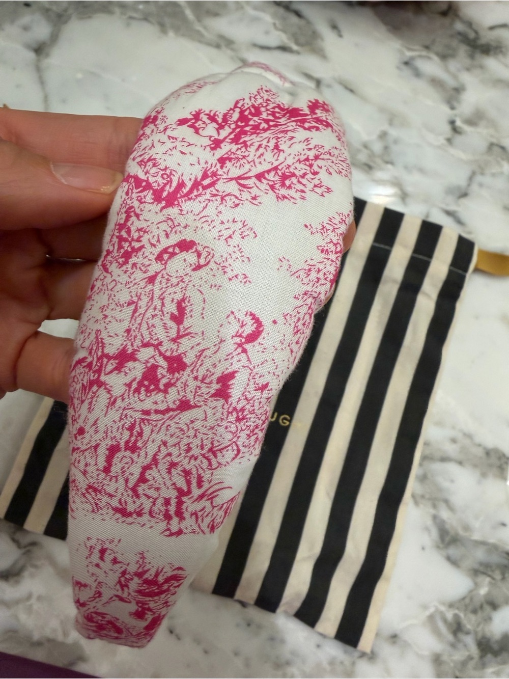 Lele Sadoughi Pink Toile Headband with Knot - Picture 5 of 5